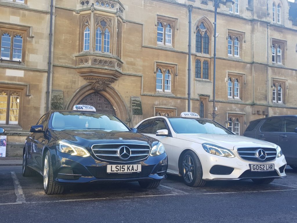 Airport Transfers in Summertown
